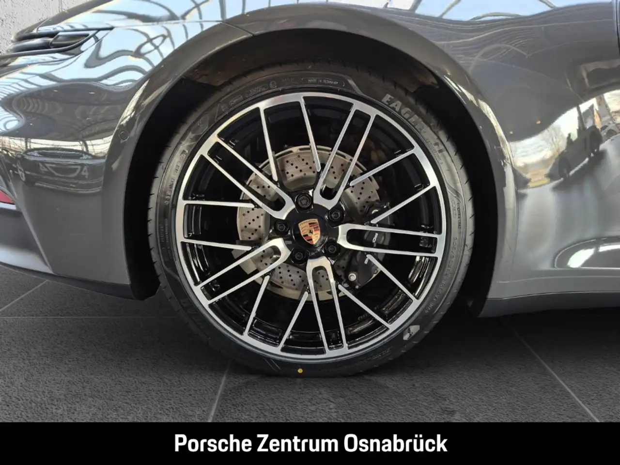 Porsche 992 -2 (911) Carrera Cabriolet Sportaga BOSE 18-Wege S 14