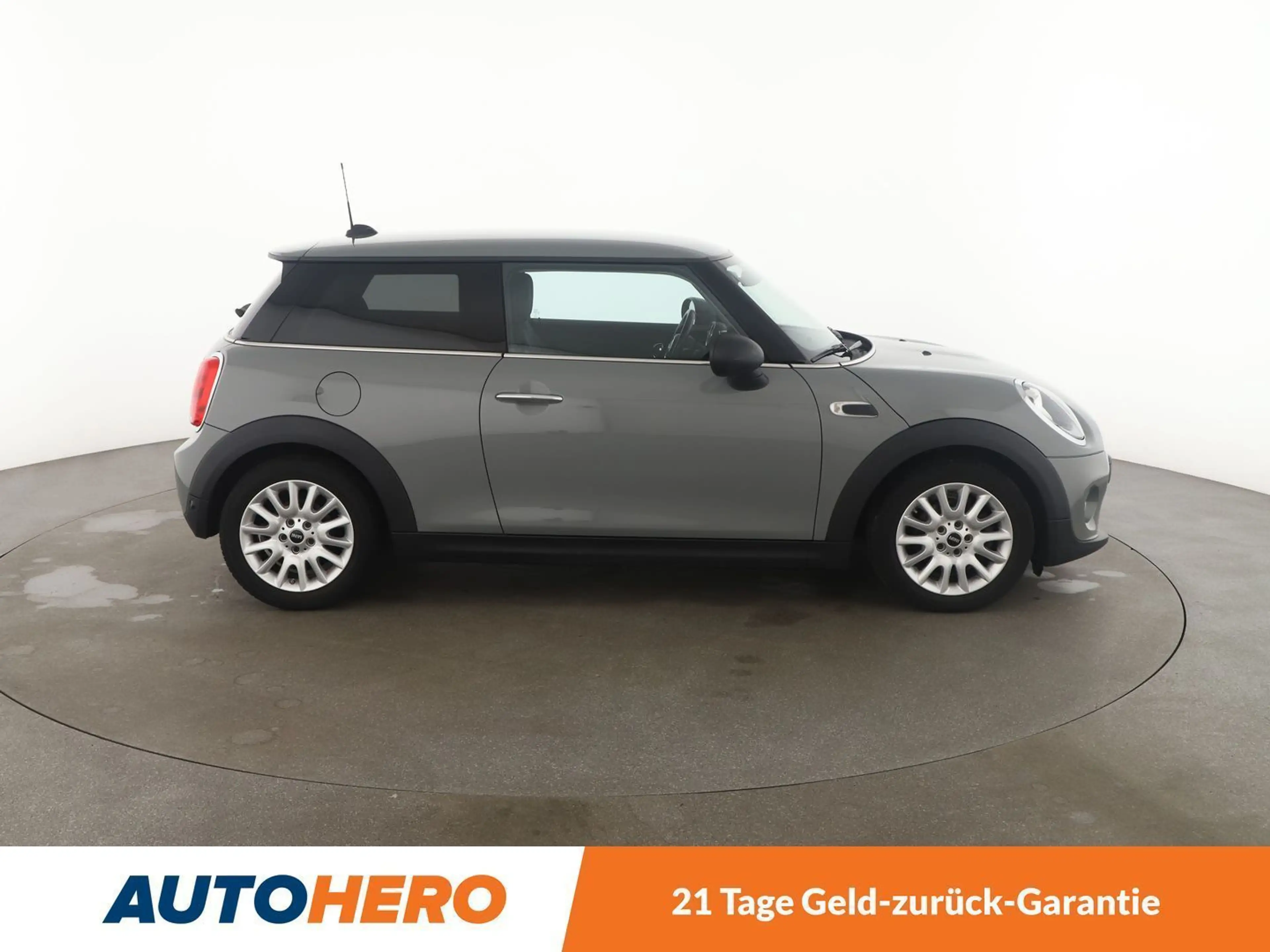 MINI One D One D *NAVI*TEMPO*PDC*SHZ* — photo 7
