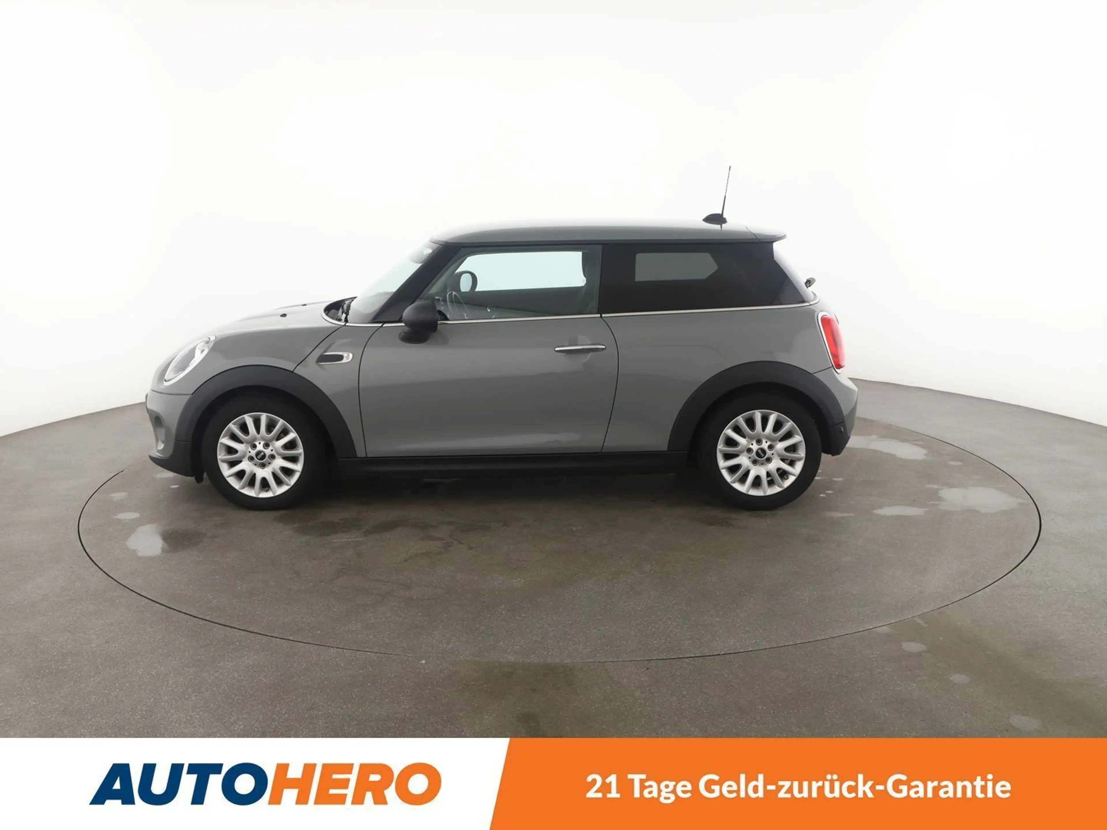 MINI One D One D *NAVI*TEMPO*PDC*SHZ* — photo 3