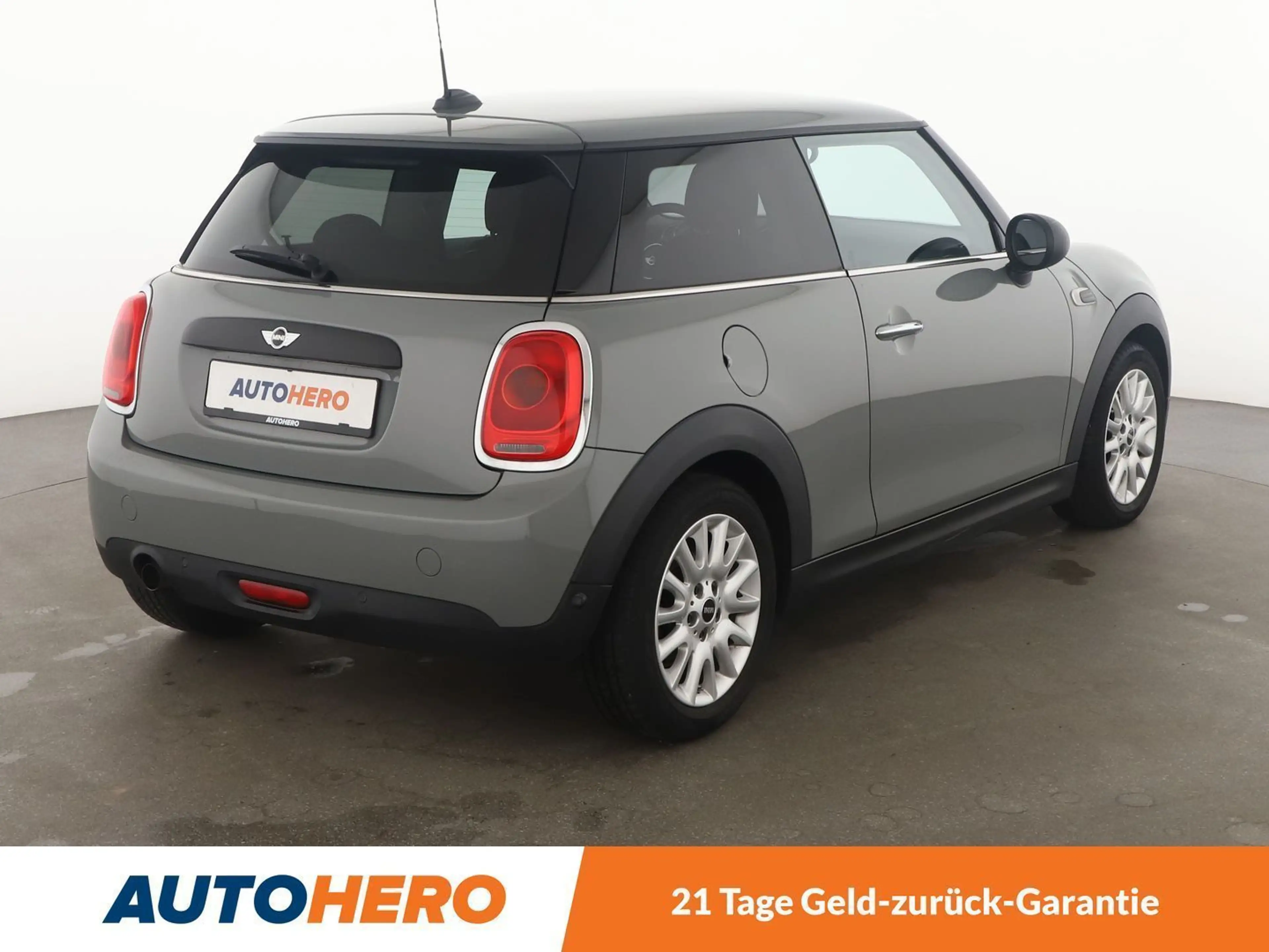 MINI One D One D *NAVI*TEMPO*PDC*SHZ* — photo 6