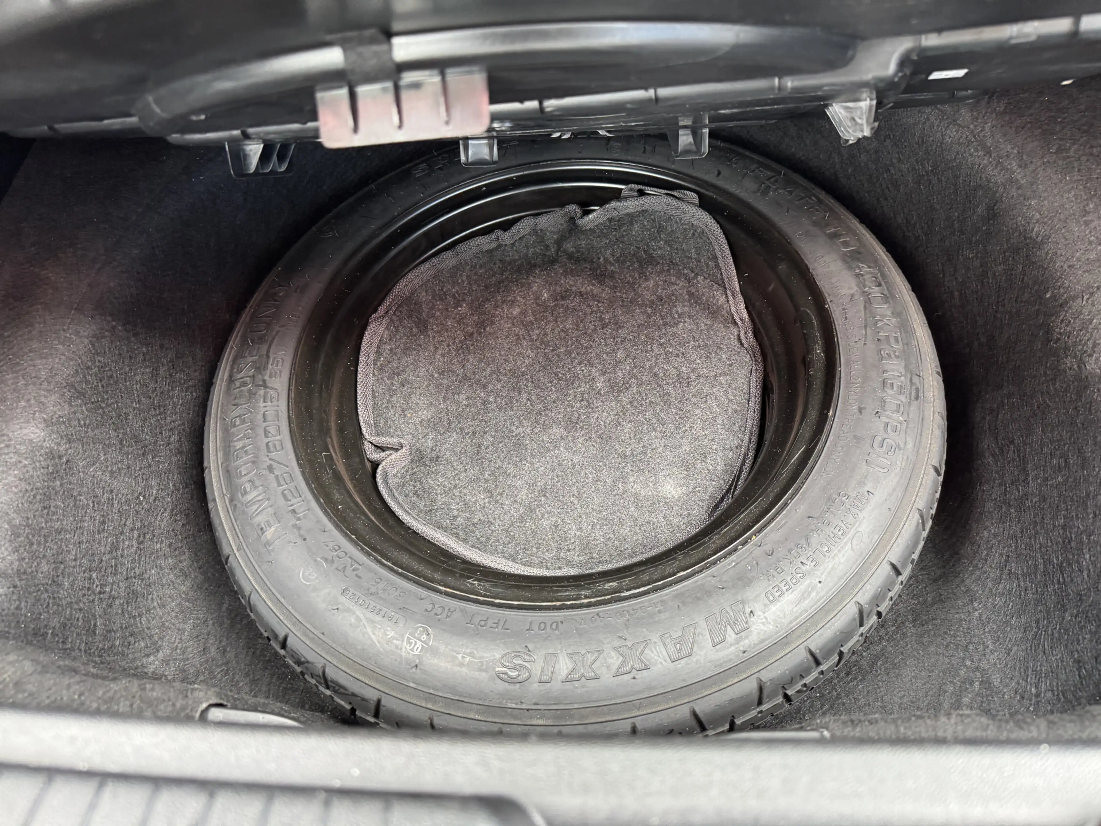 Hyundai iX20 1.4i Go! Bluetooth, Trekhaak, Camera, Navi — photo 13