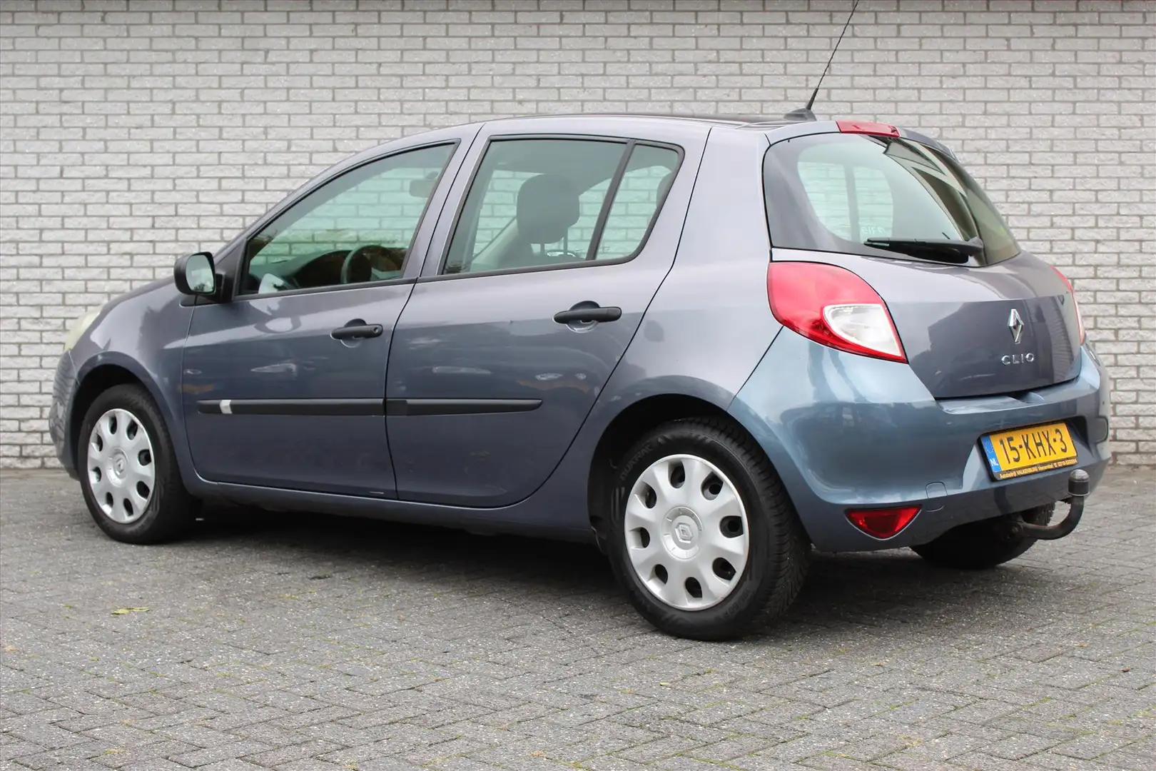 Renault Clio 1.2 TCE Special Line | 5-drs | Trekhaak | Airco Blauw - 2