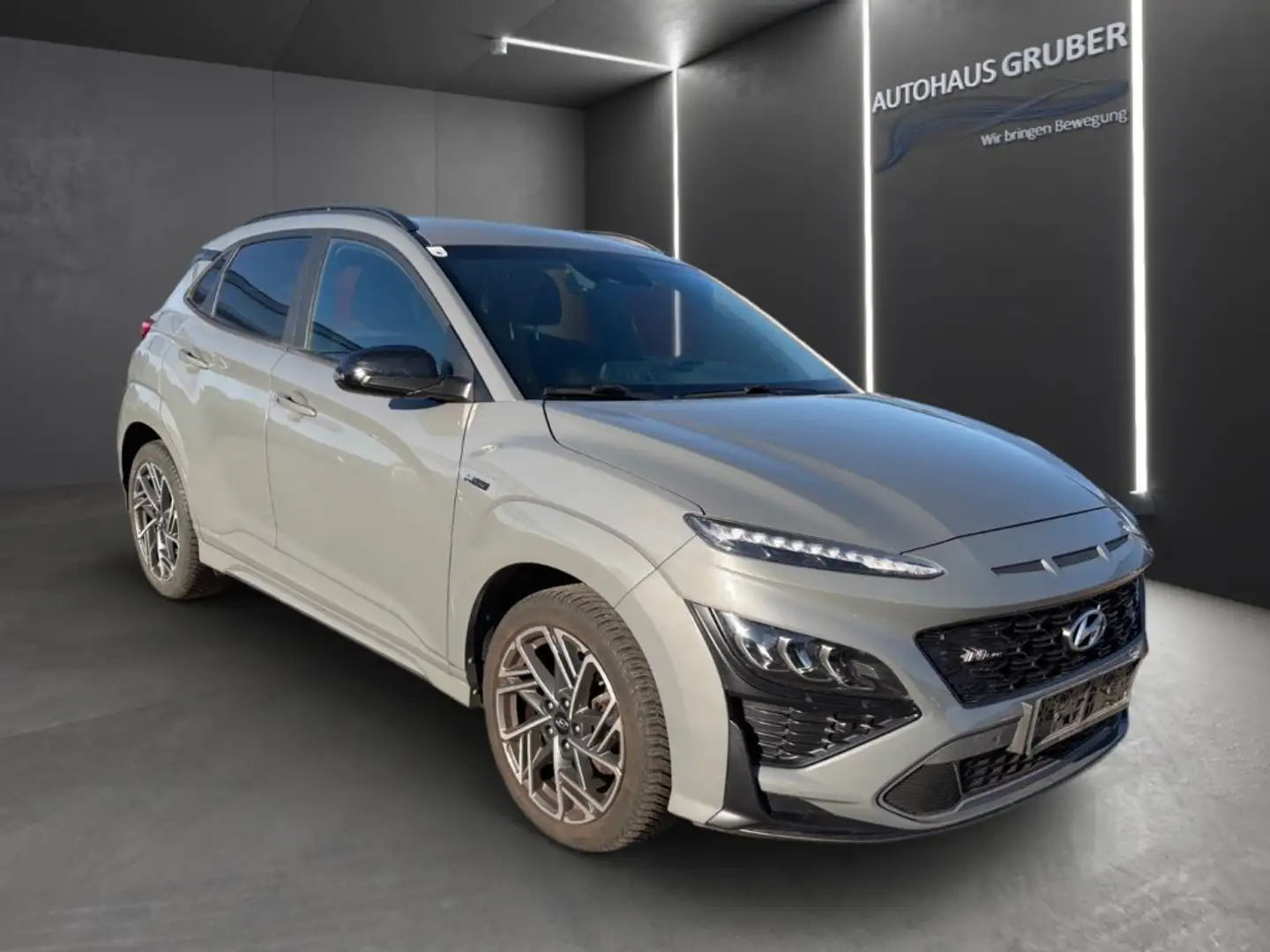 Hyundai KONA N-Line 1,0 T-GDi 2WD 48V k1bl0 Grau - 2