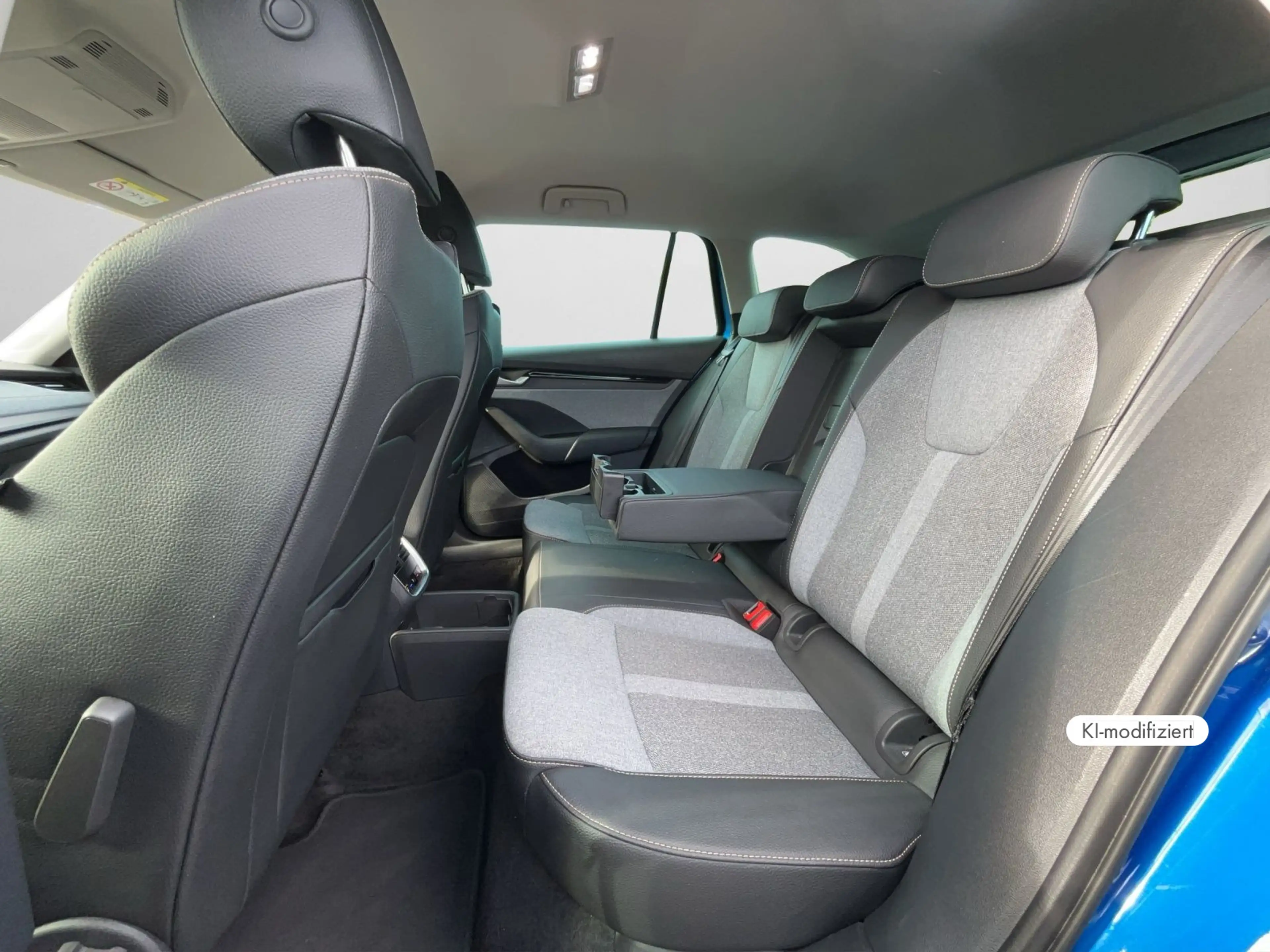 Skoda Octavia Combi Selection 1.5 TSI Selection NAV MA — photo 14