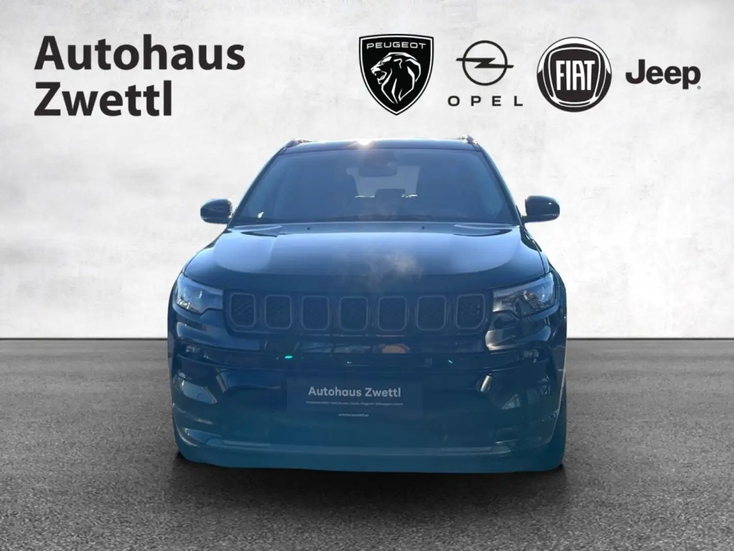 Jeep Compass S MHEV 130 e-DCT7 Schwarz - 2