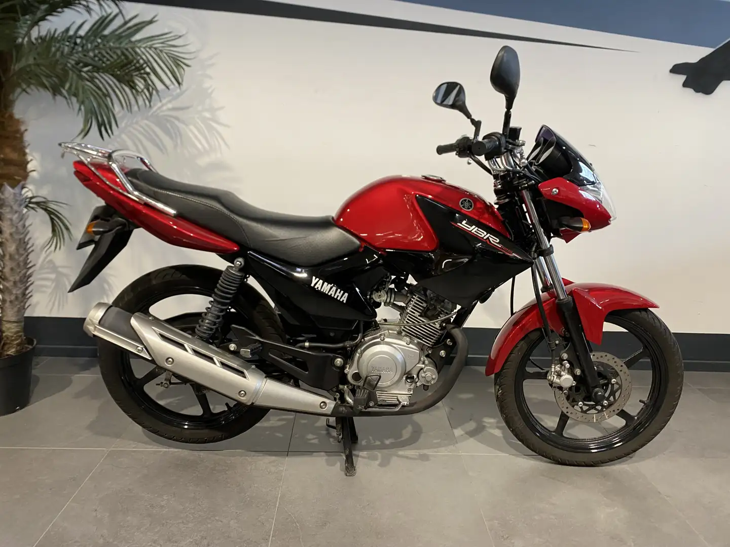 Yamaha YBR 125 Rouge - 1