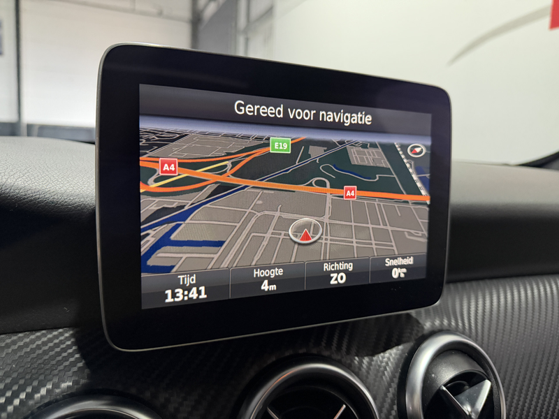 Mercedes-Benz A 180 Ambition - Pano / Navi / Bluetooth — photo 18