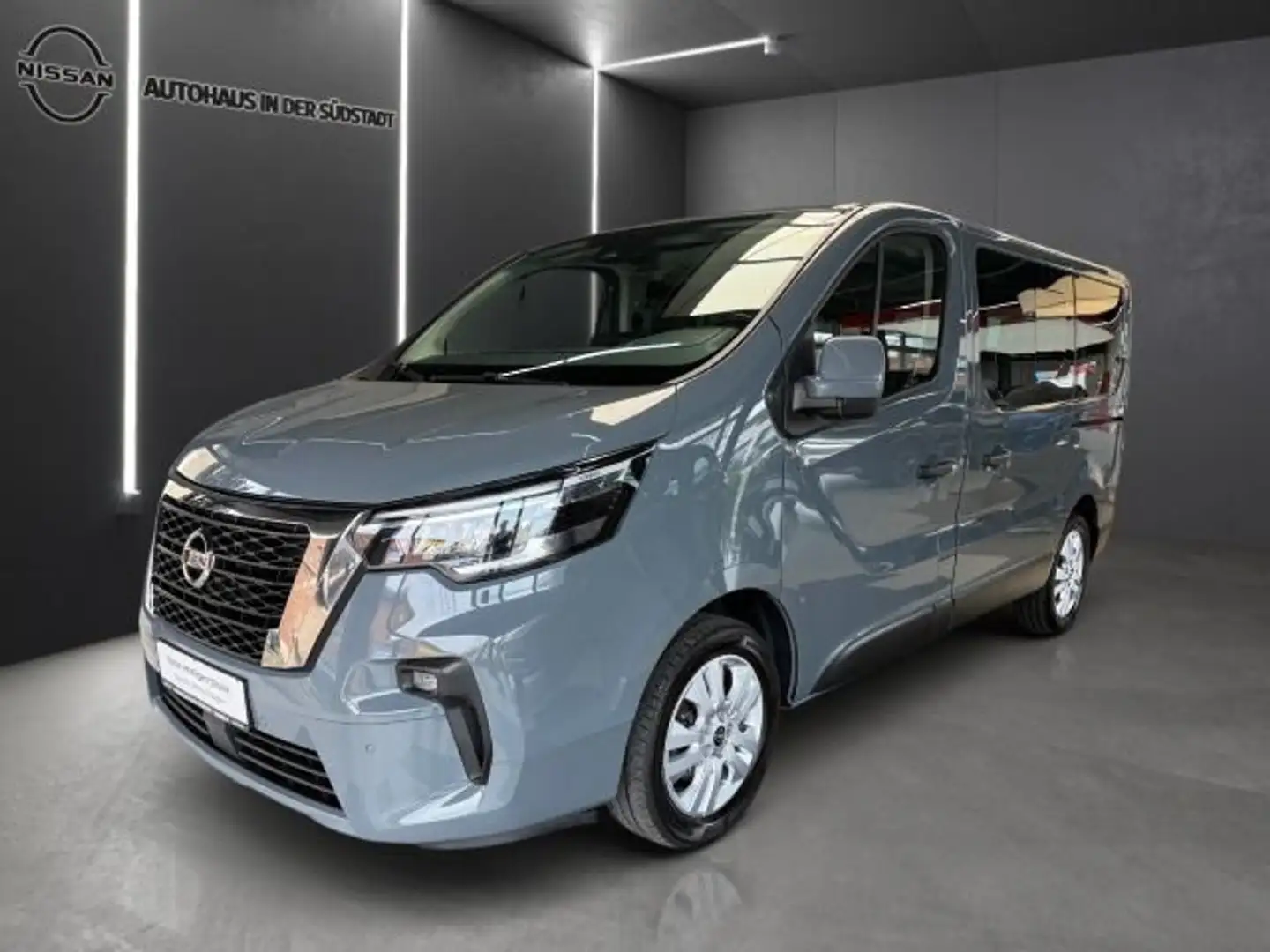 Nissan NV300 Kombi L1H1 2,8t TEKNA, SH, LED, Kamera Grau - 1