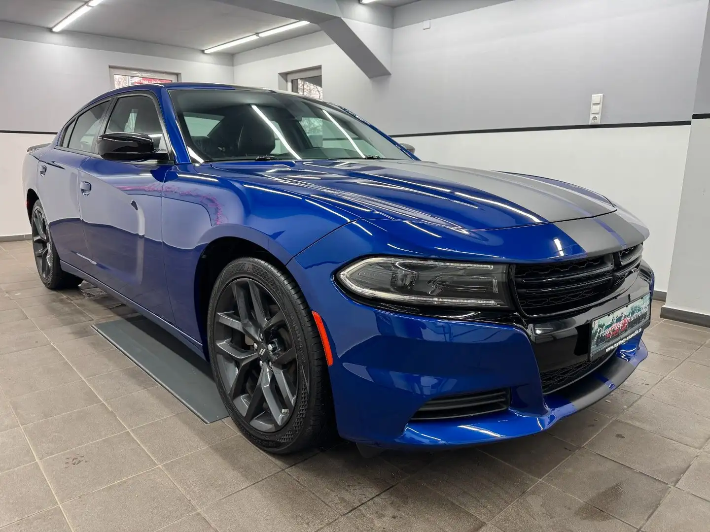 Dodge Charger 3.6 SXT Plus/Vollausstattung/U-Frei+1Hd/ Blau - 2