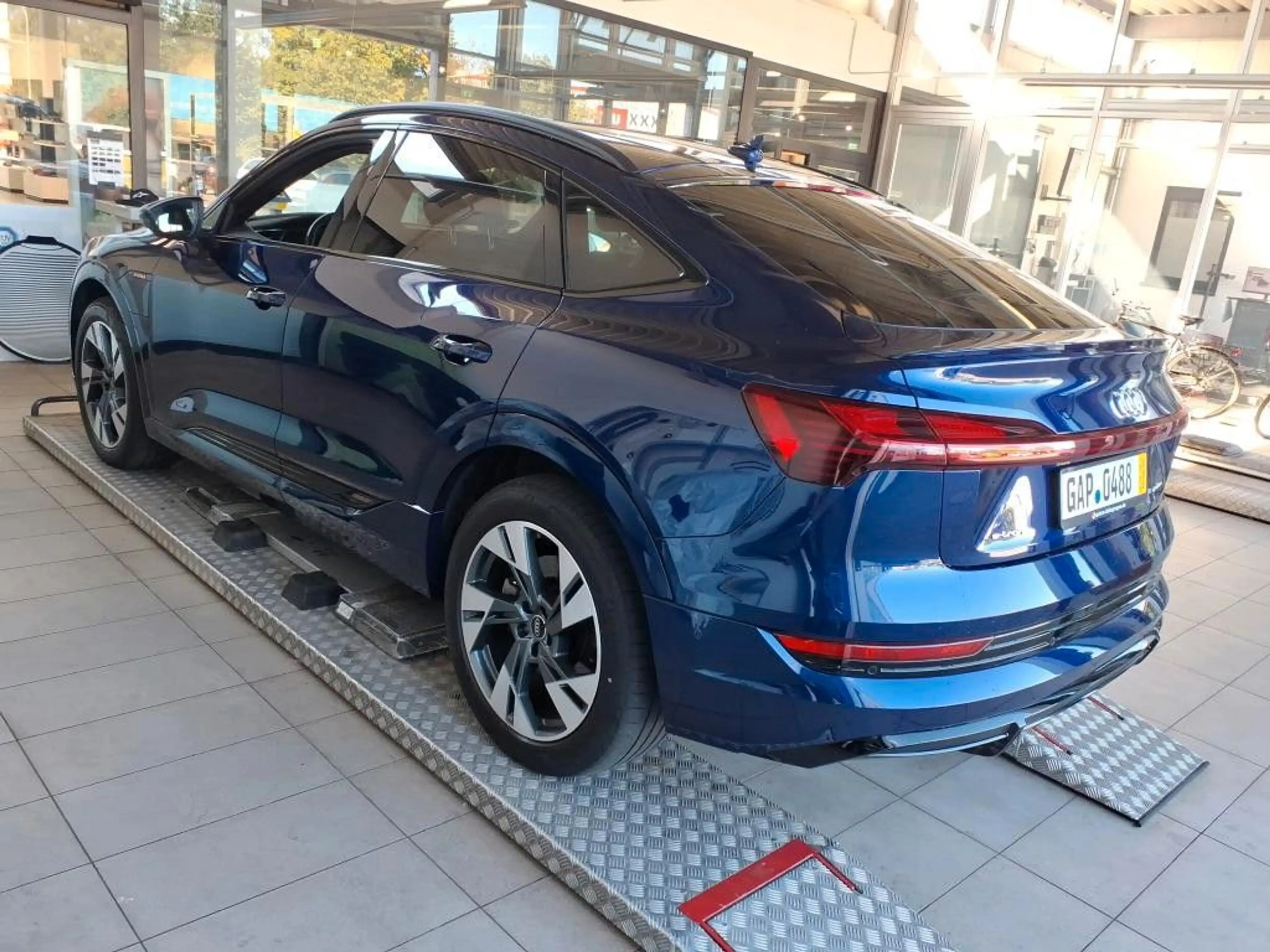 Audi e-tron E-tron Sportback 55 Quattro S-Line*PANO*HuD*LED* — photo 3