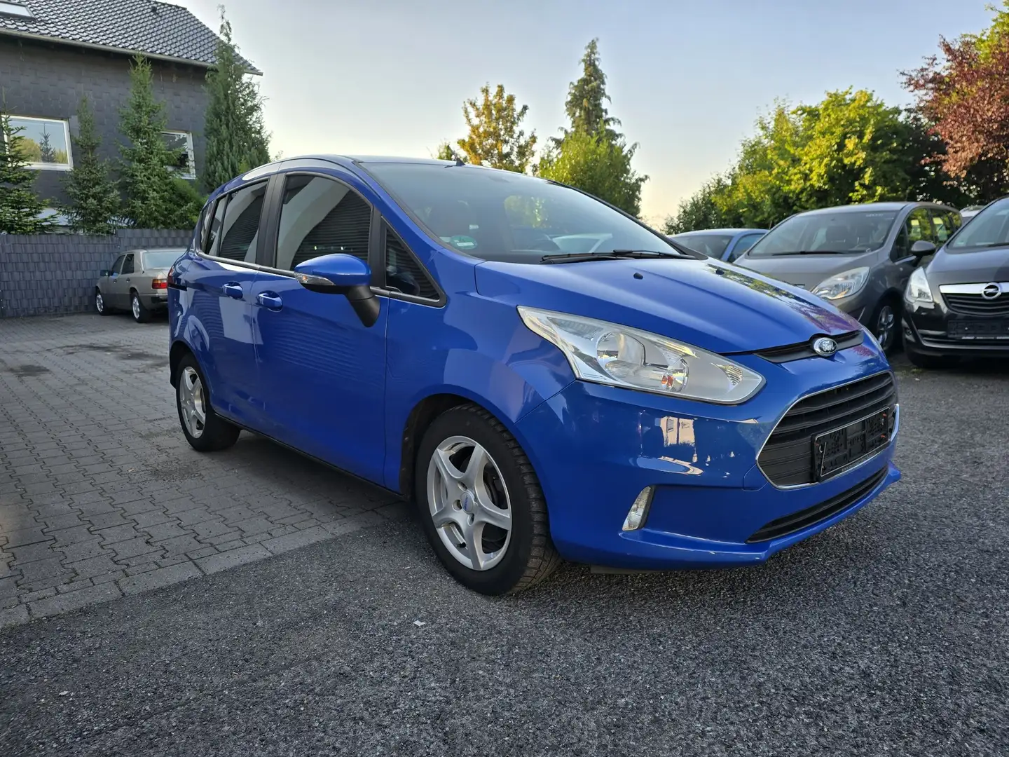 Ford B-Max Trend Bleu - 2