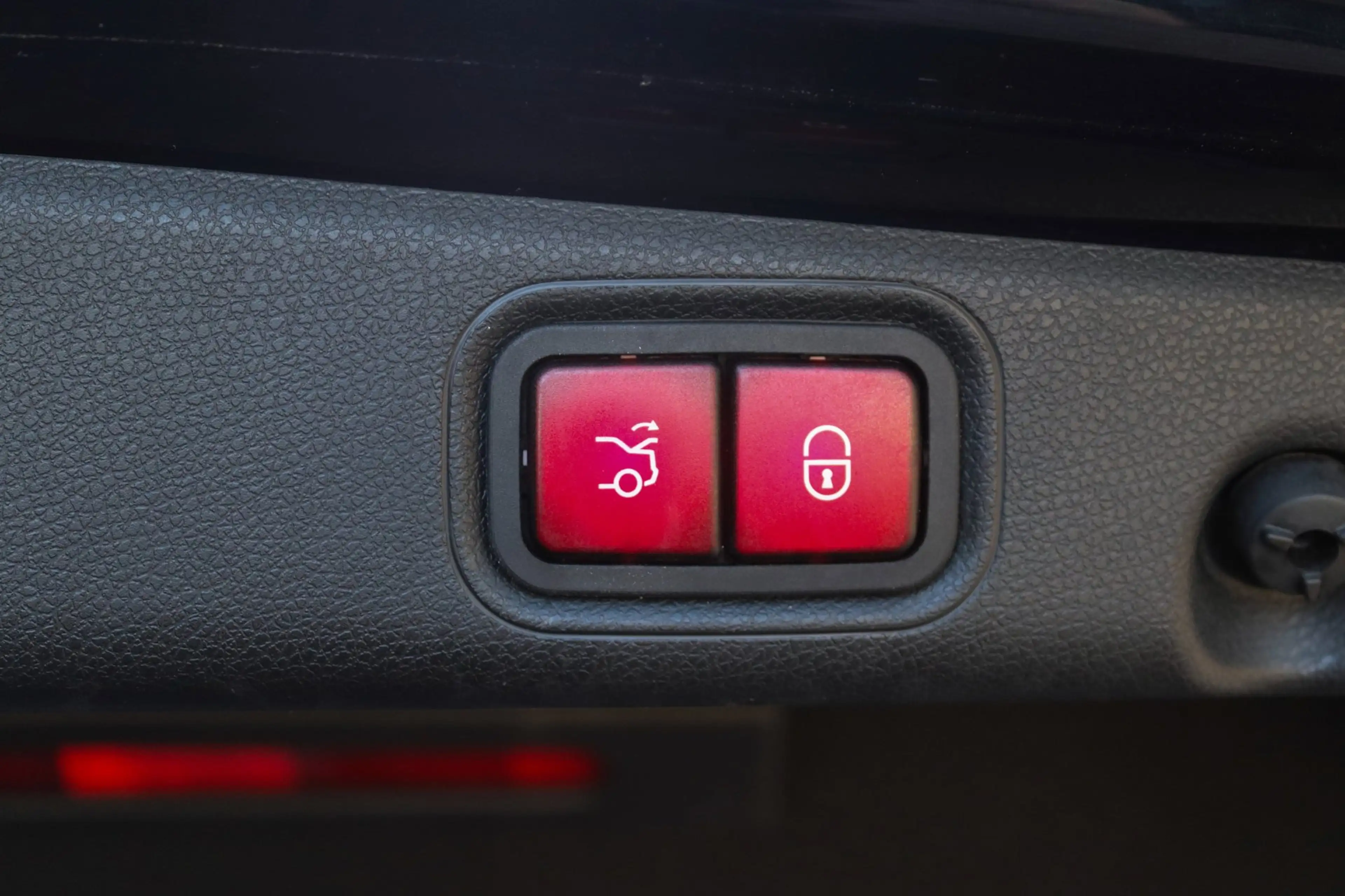 Mercedes-Benz E 400 4Matic PANO AMG 63 LOOK HUD ACC — photo 14