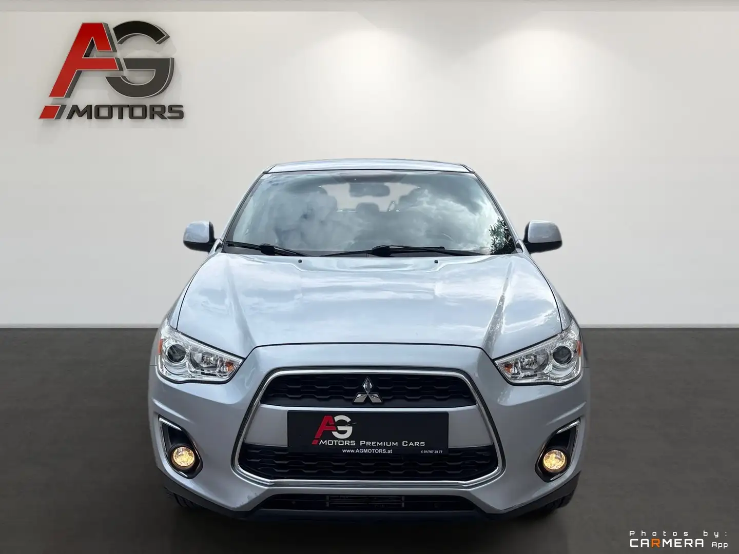 Mitsubishi ASX 2,2 DI-D Invite Aut. srebrna - 2