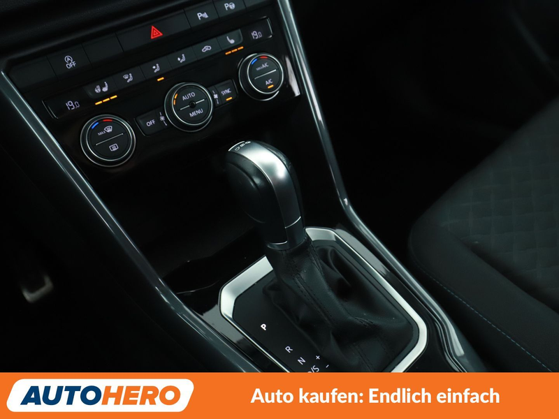 Volkswagen T-Roc 1.5 TSI ACT IQ.DRIVE Aut. *NAVI*LED*ACC*PDC*SHZ* — photo 26