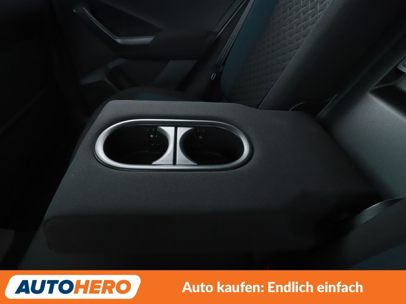 Volkswagen T-Roc 1.5 TSI ACT IQ.DRIVE Aut. *NAVI*LED*ACC*PDC*SHZ* — photo 28