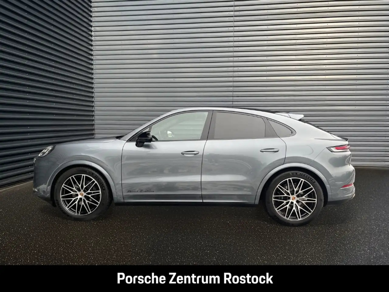Porsche Cayenne Coupe Black Edition InnoDrive Head-Up 2