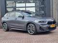BMW X2 sDrive20i High Executive M Sport 192PK | Pano | Tr Grijs - thumbnail 2