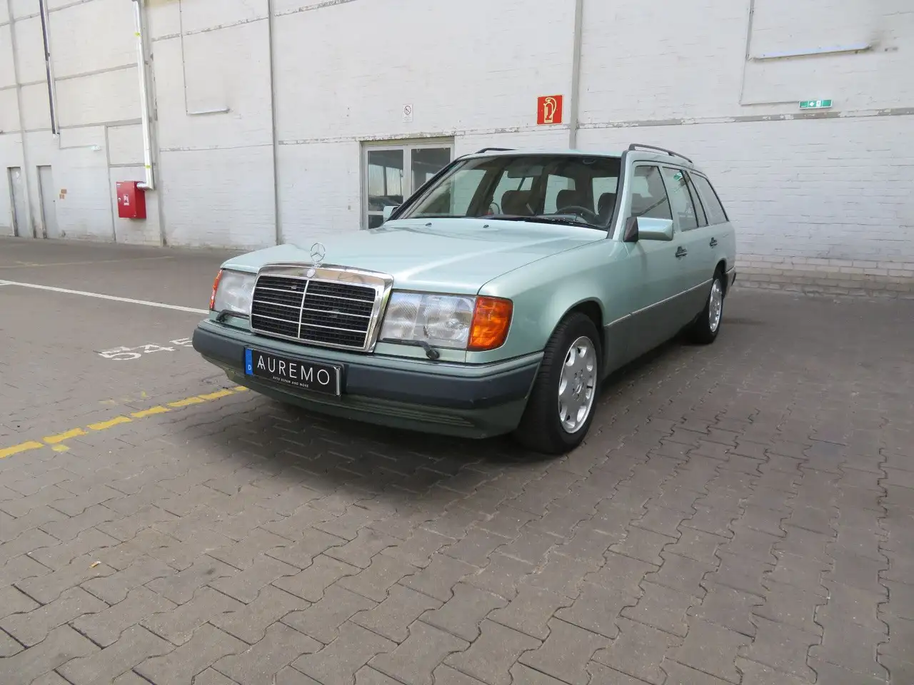 Mercedes-Benz E 300, foto 4