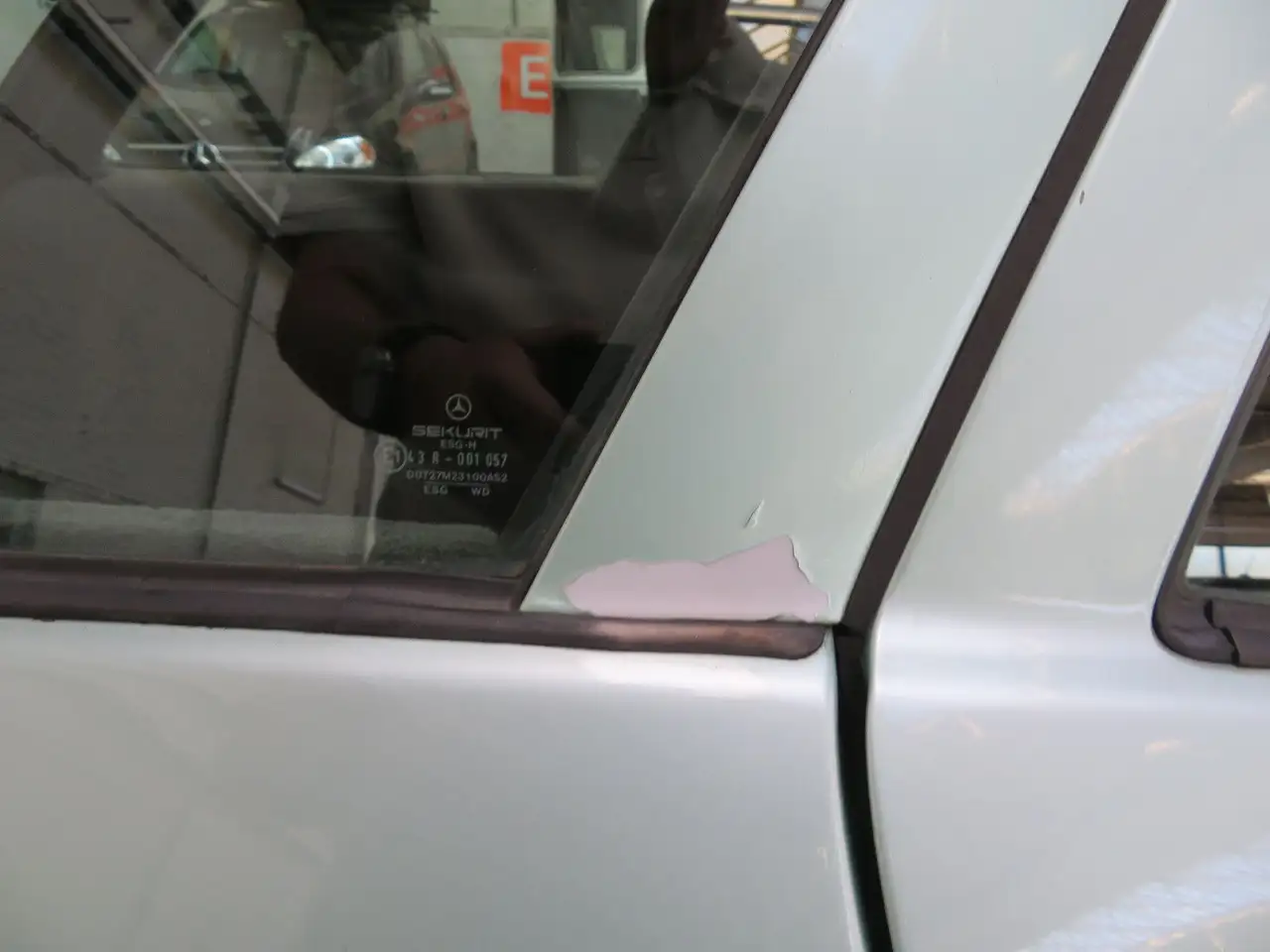 Mercedes-Benz E 300, foto 12