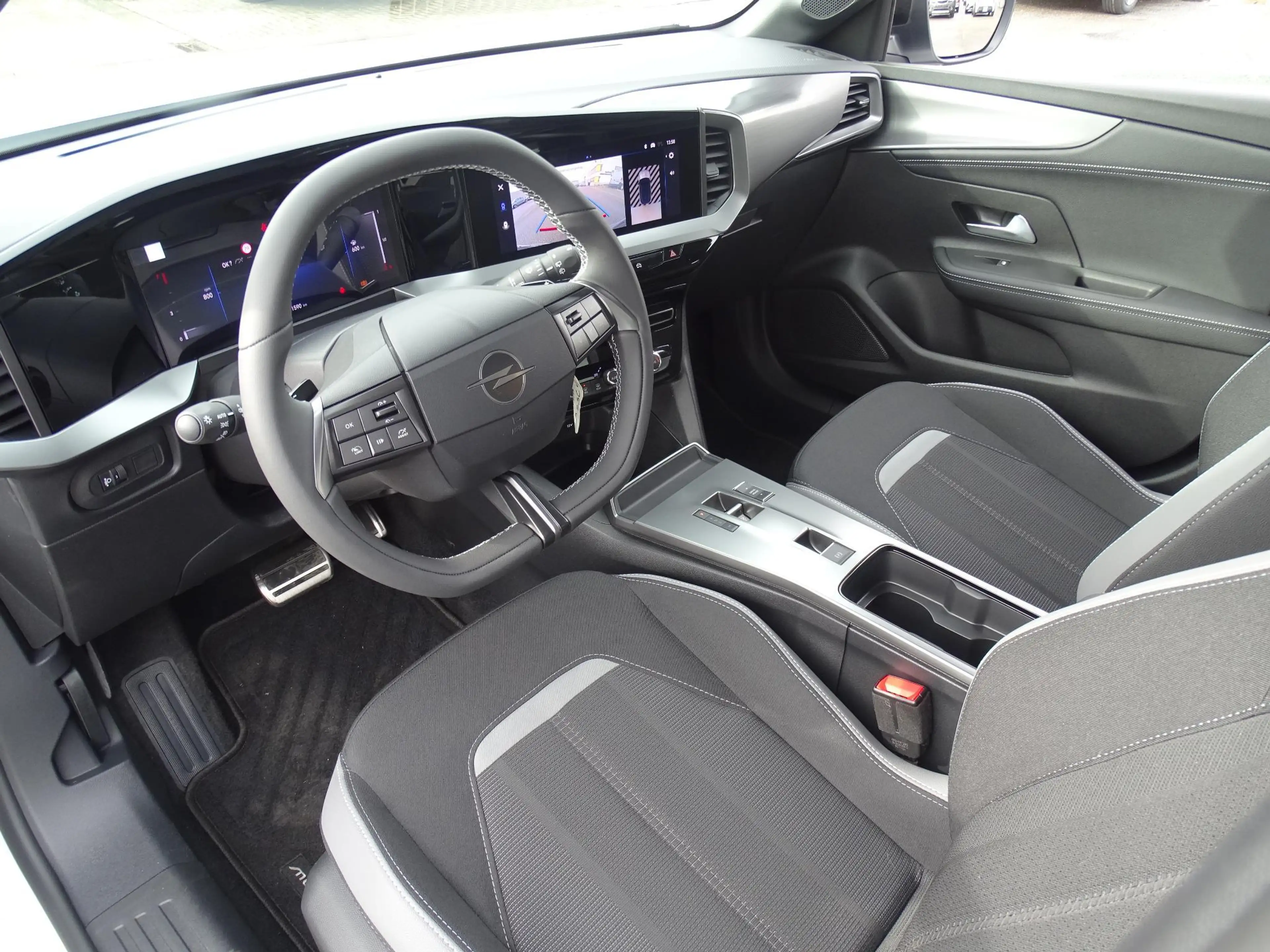 Opel Mokka 1.2T GS Automaat — photo 12