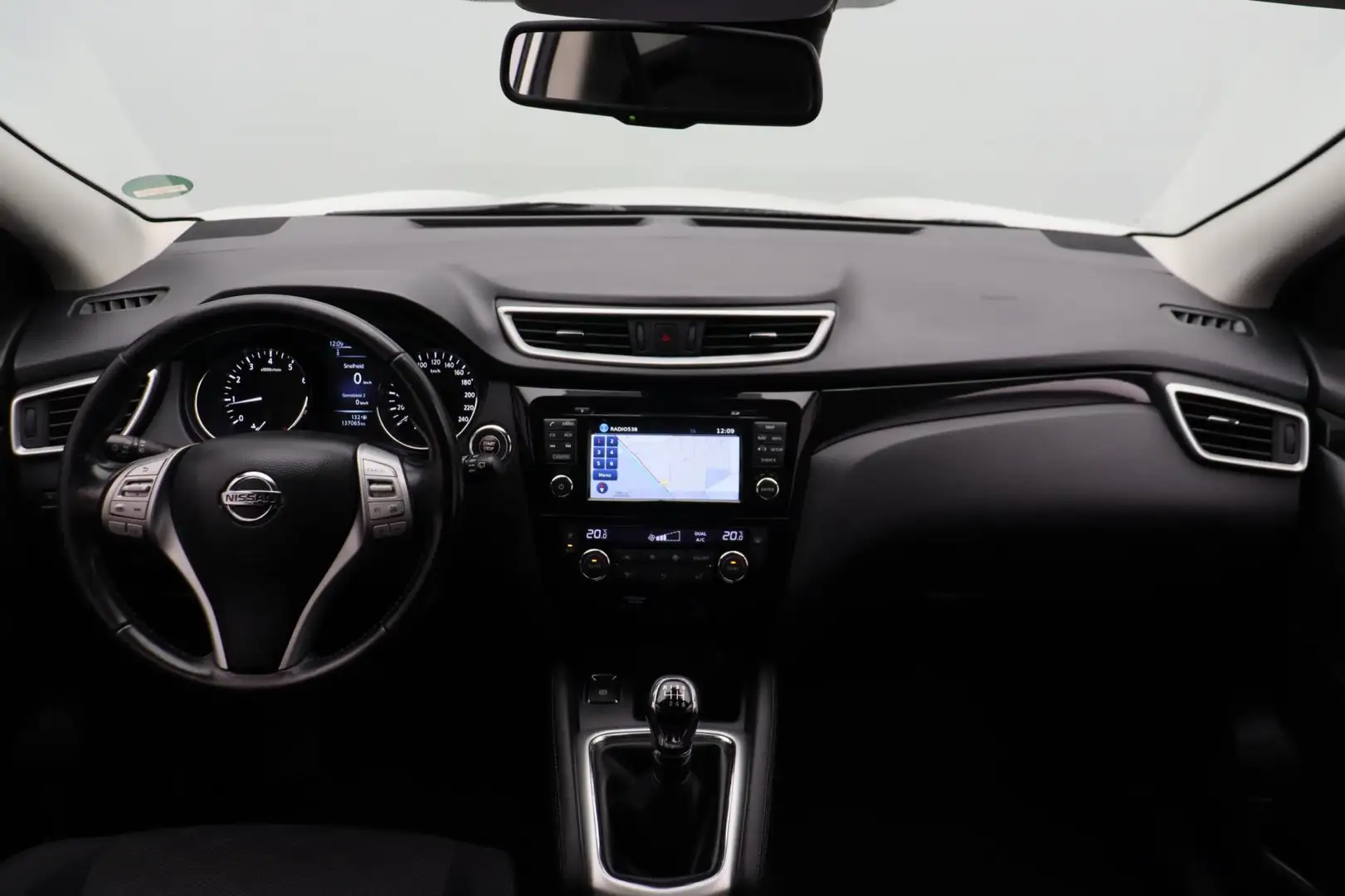 Nissan Qashqai 1.6 N-Connecta 163PK Trekhaak Navigatie Camera Wit - 2