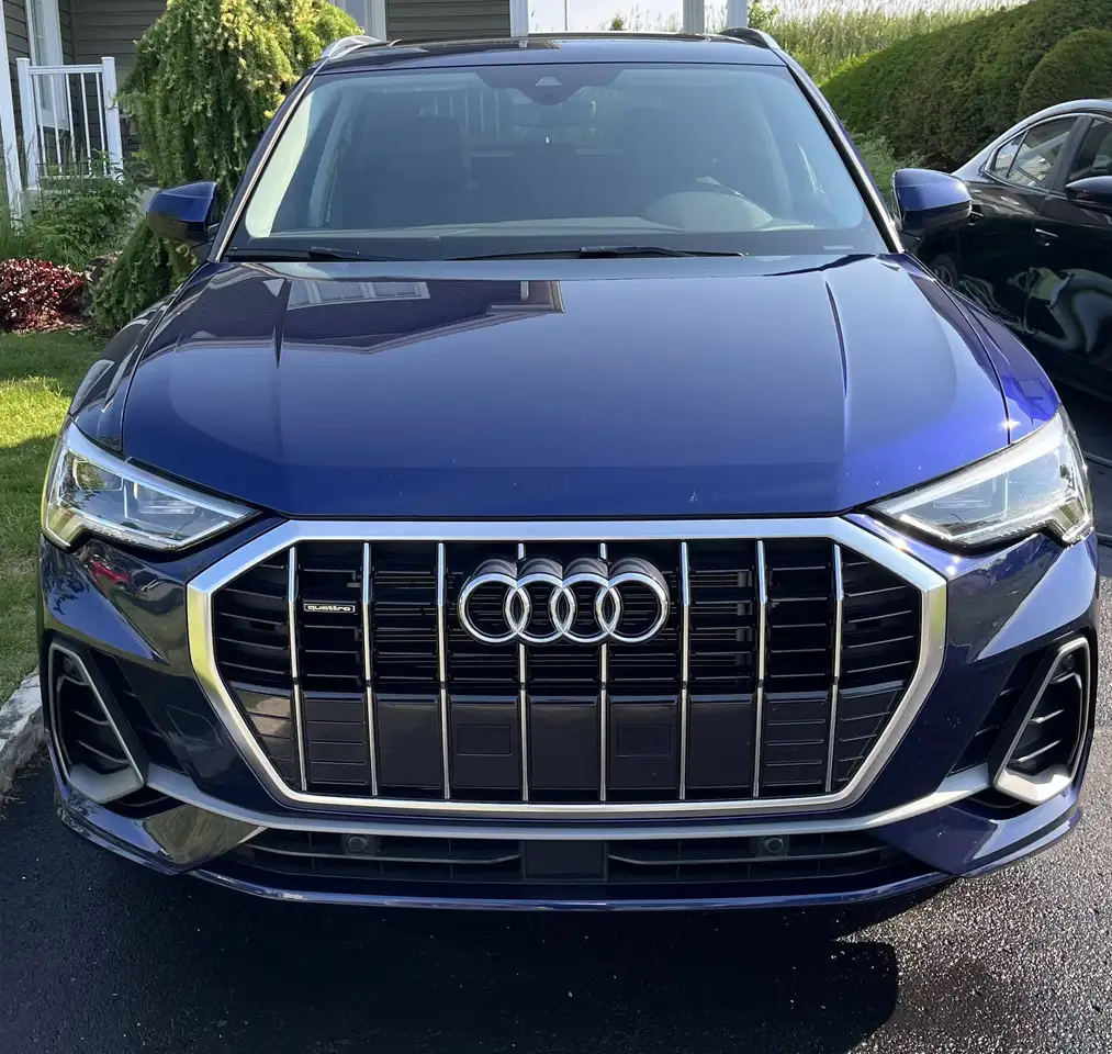 Audi Q3 photo Audi Q3