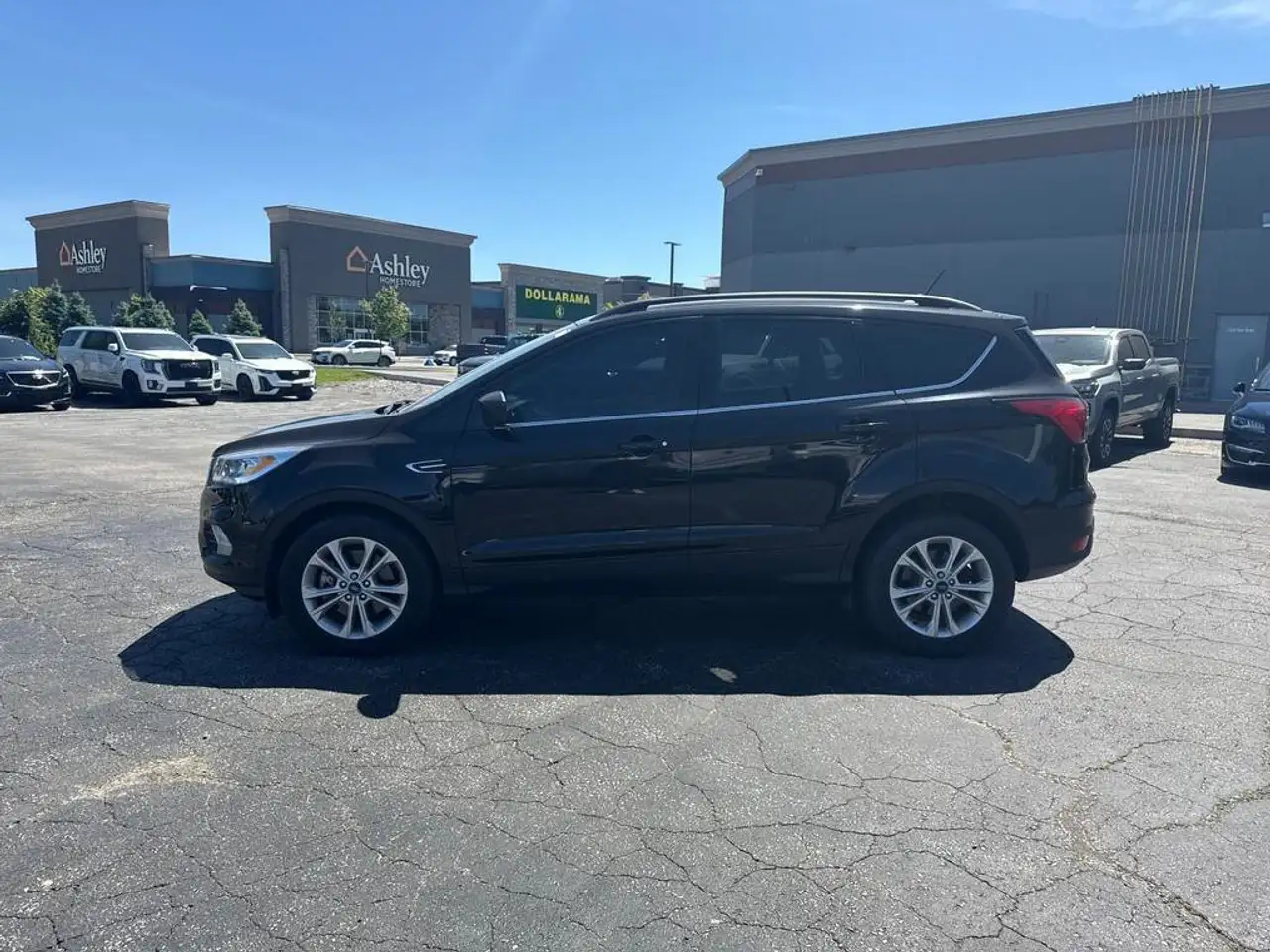 Ford Escape photo Ford Escape
