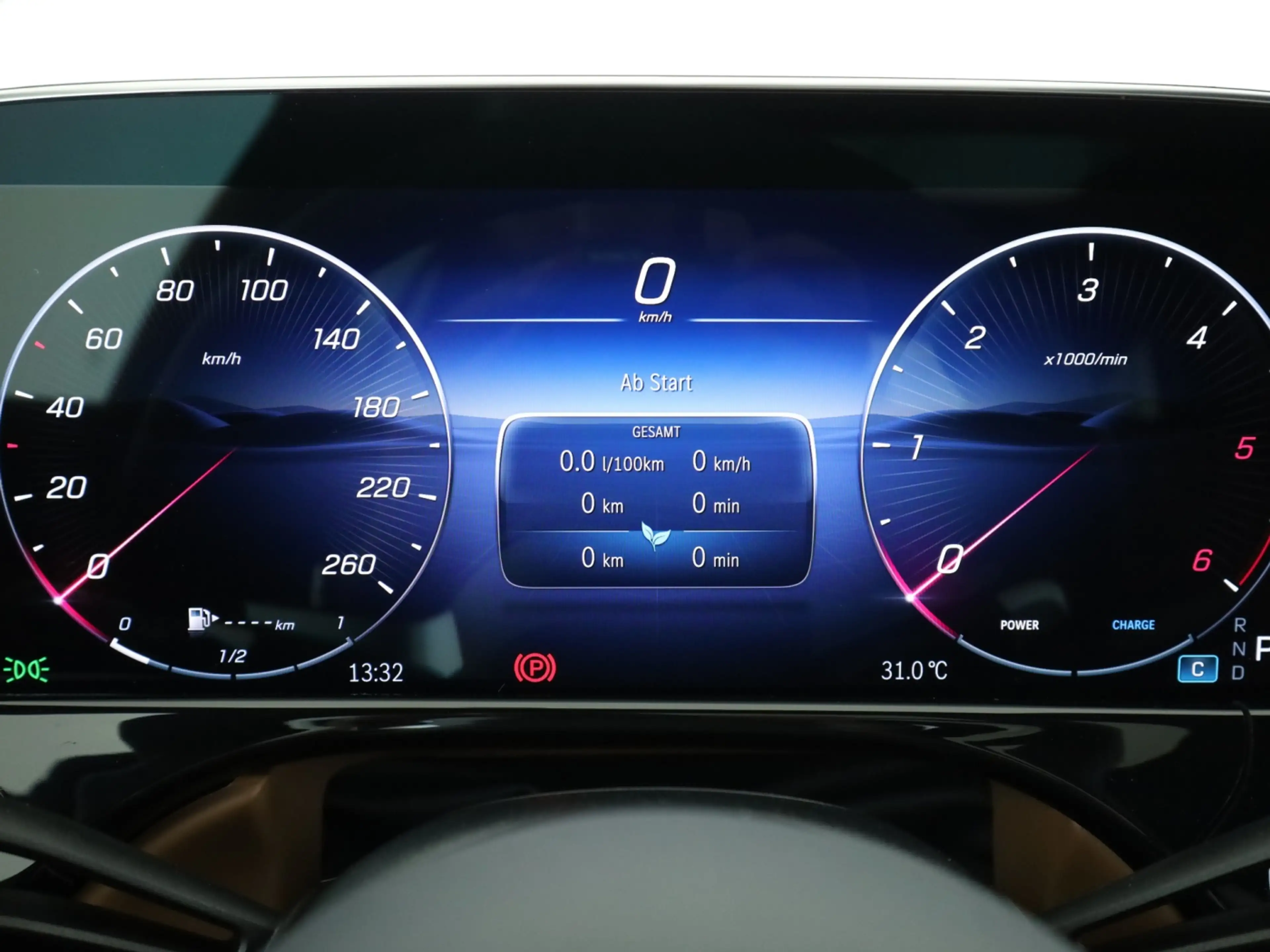 Mercedes-Benz E 450 d 4MATIC T-Modell 360 4xSHZ ACC AHK AUT LM — photo 12