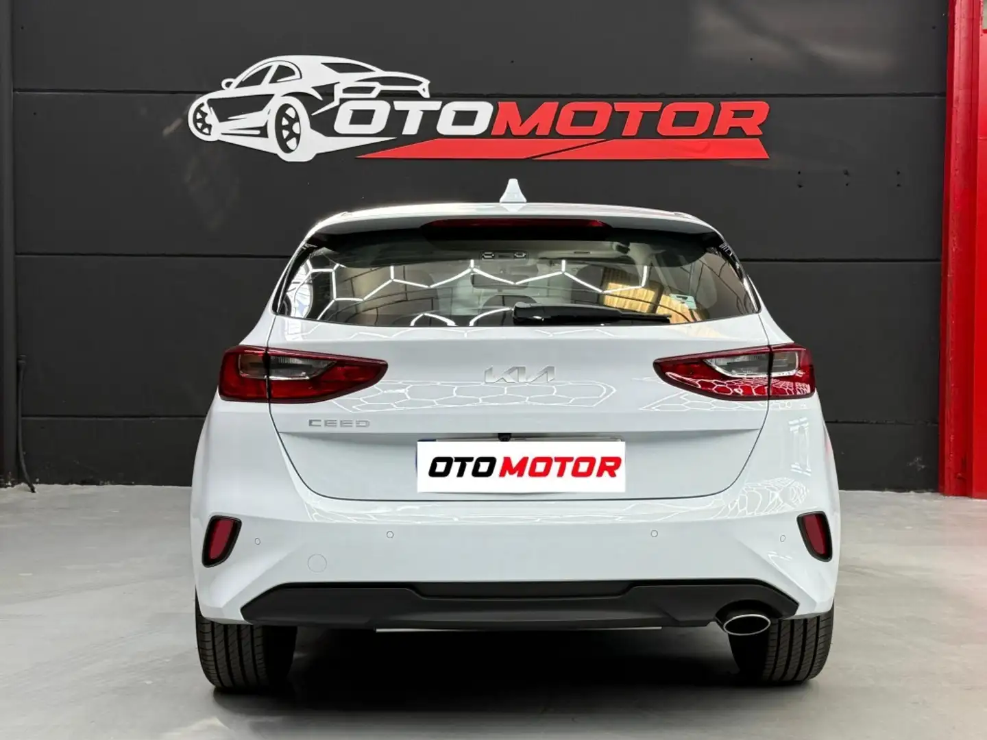 Kia Ceed / cee'd 1.0 T-GDI Concept 100 Blanco - 2