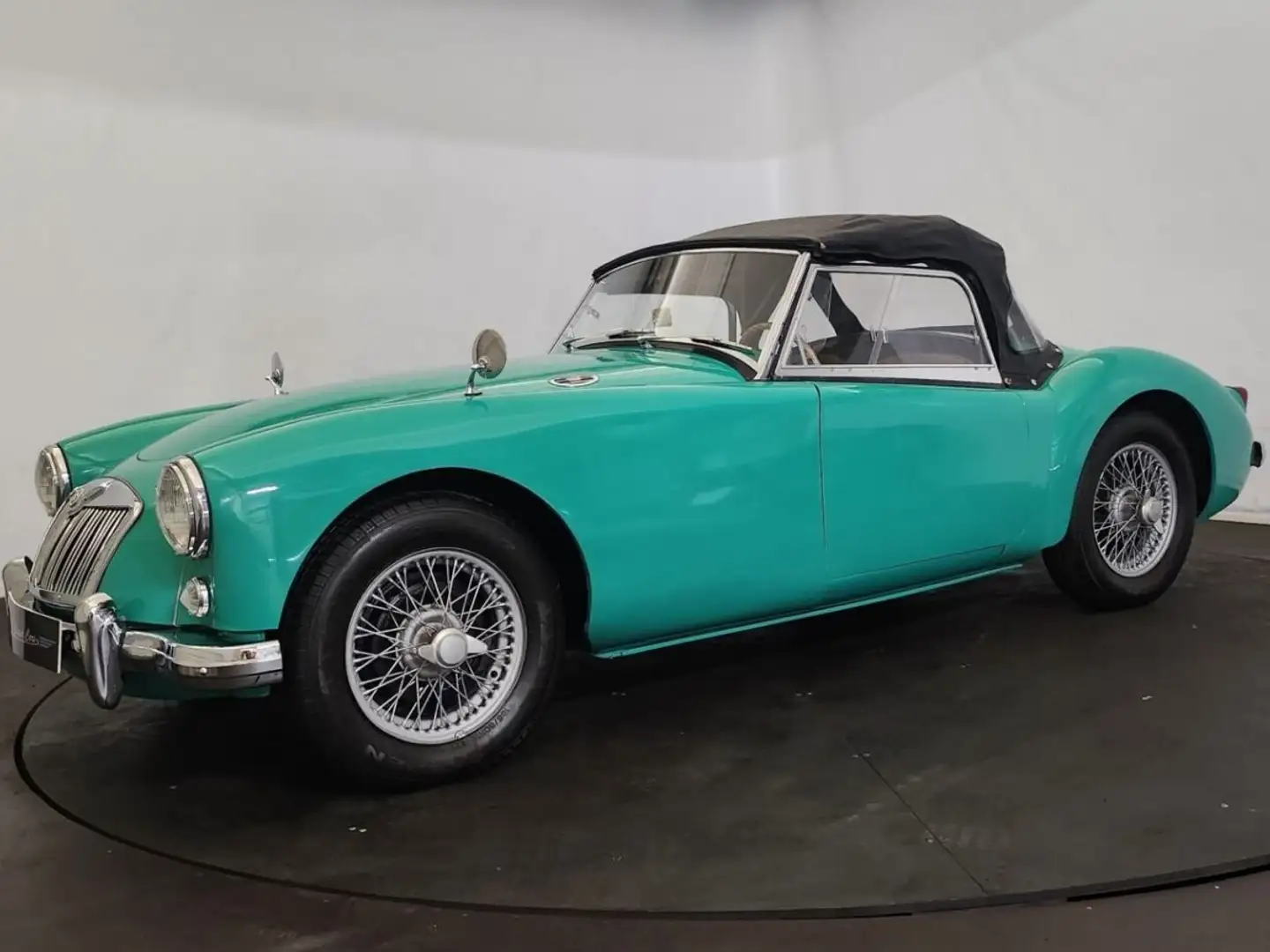 MG MGA A 1500 cabriolet Verde - 2