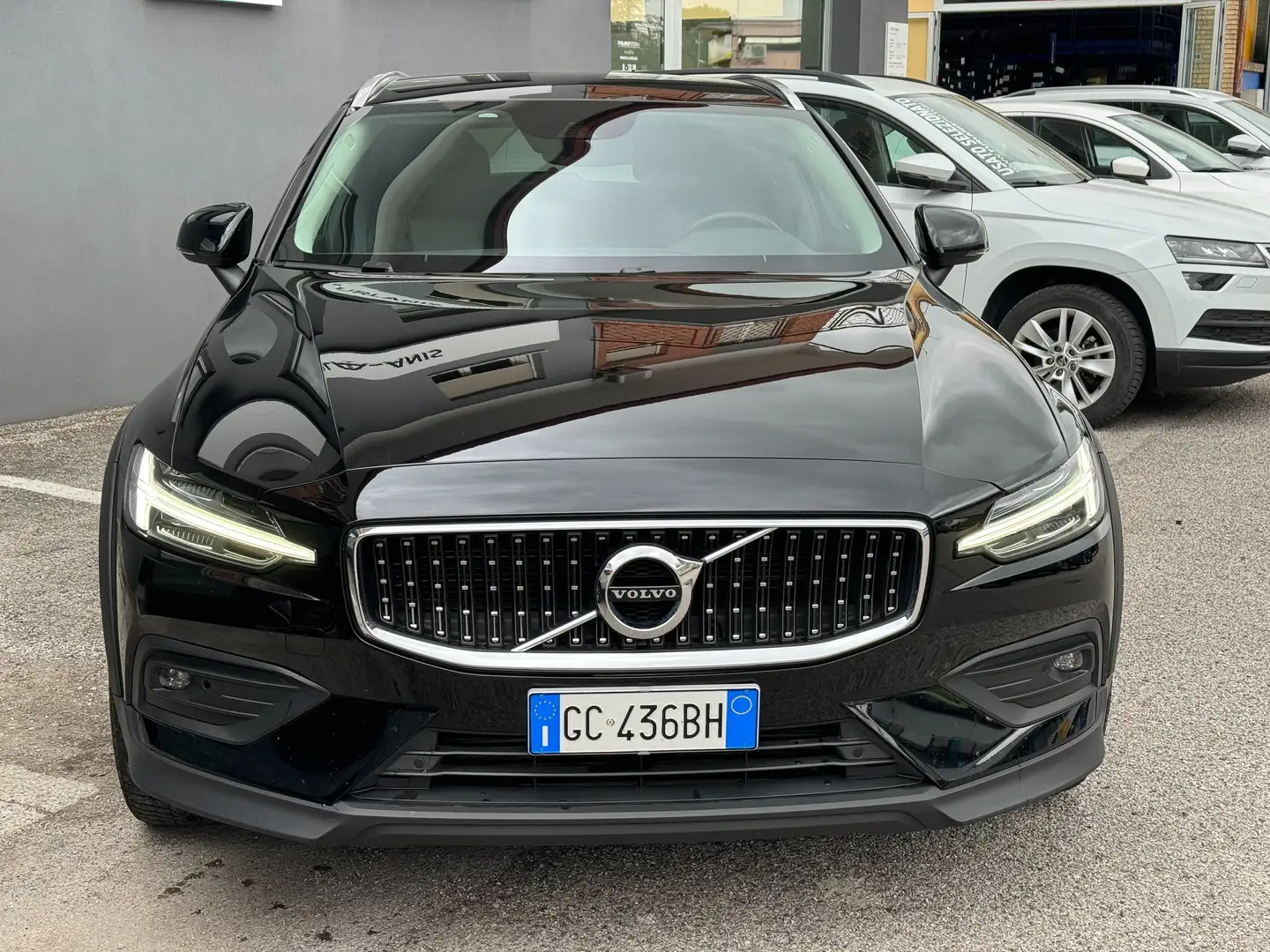 Volvo V60 Cross Country V60 Cross Country 2.0 d4 Business ProAwd auto Negro - 2