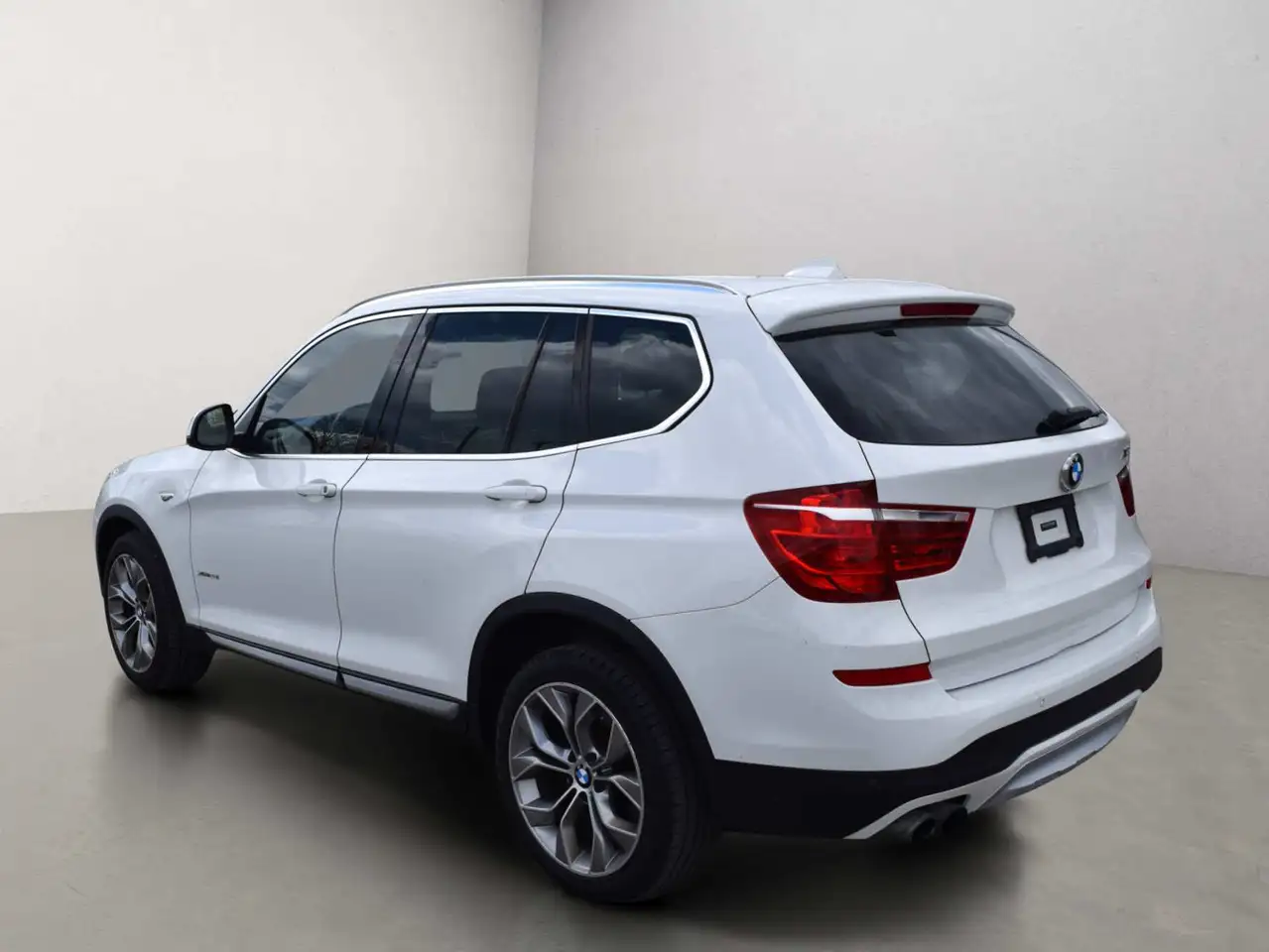 BMW X3 снимка BMW X3