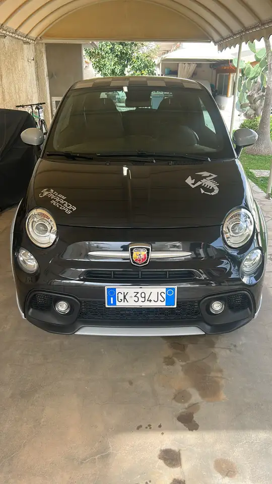 Abarth 695 2021