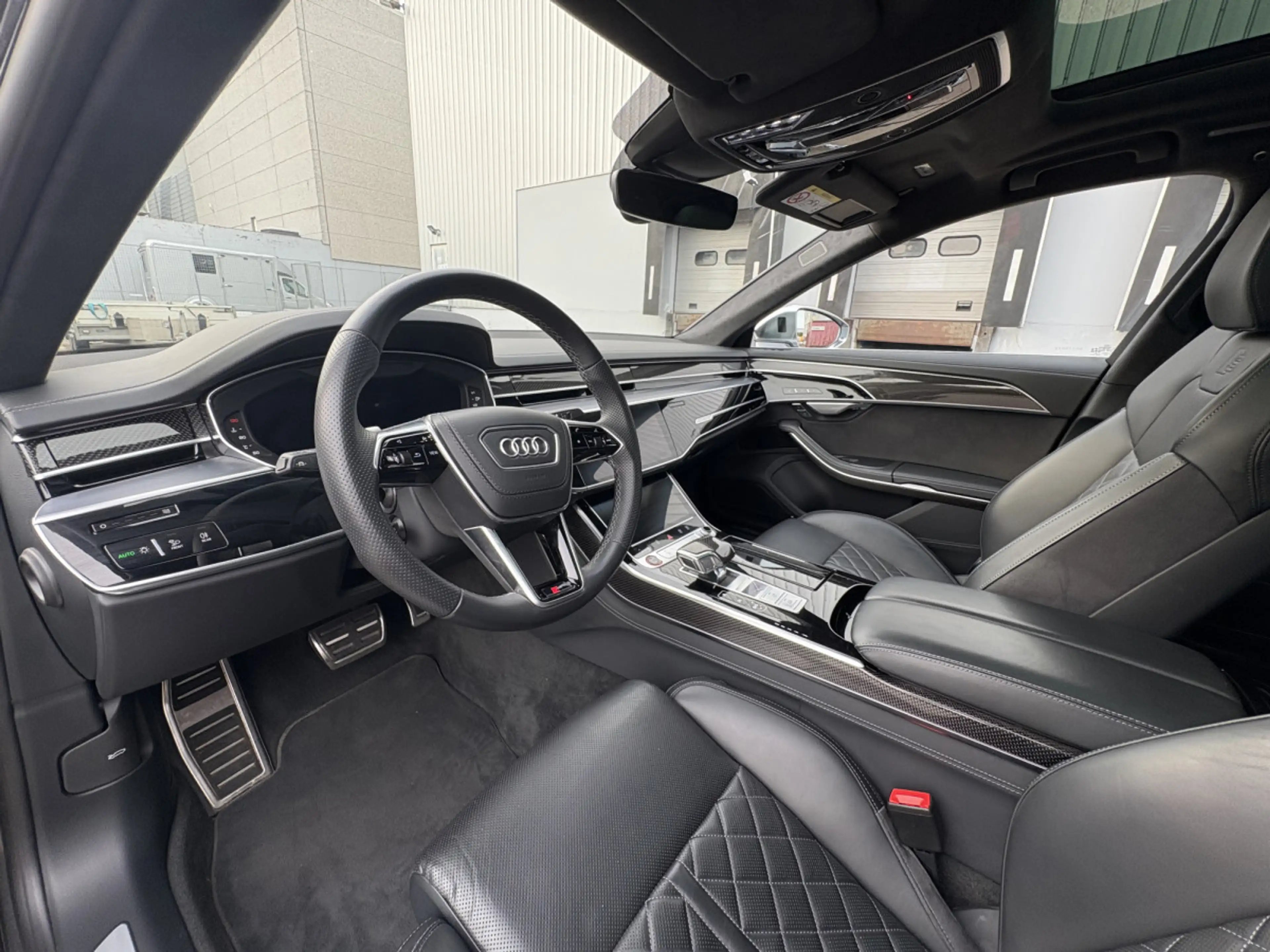 Audi S8 S8 V8 4.0 TFSI 571 TIPTRONIC 8 QUATTRO — photo 10