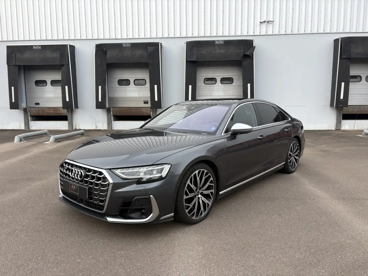 Audi S8