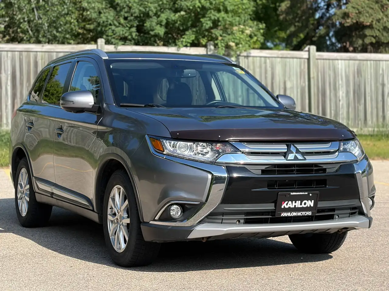Mitsubishi Outlander снимка Mitsubishi Outlander