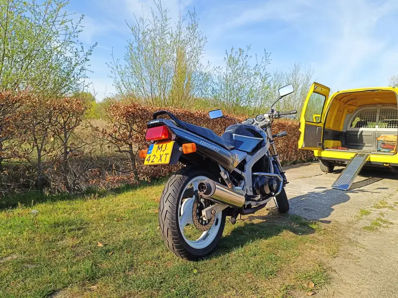 Suzuki GS 500 - foto 2