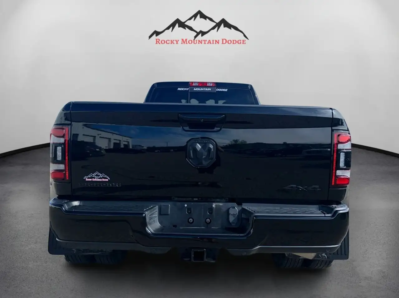 RAM 3500 снимка RAM 3500