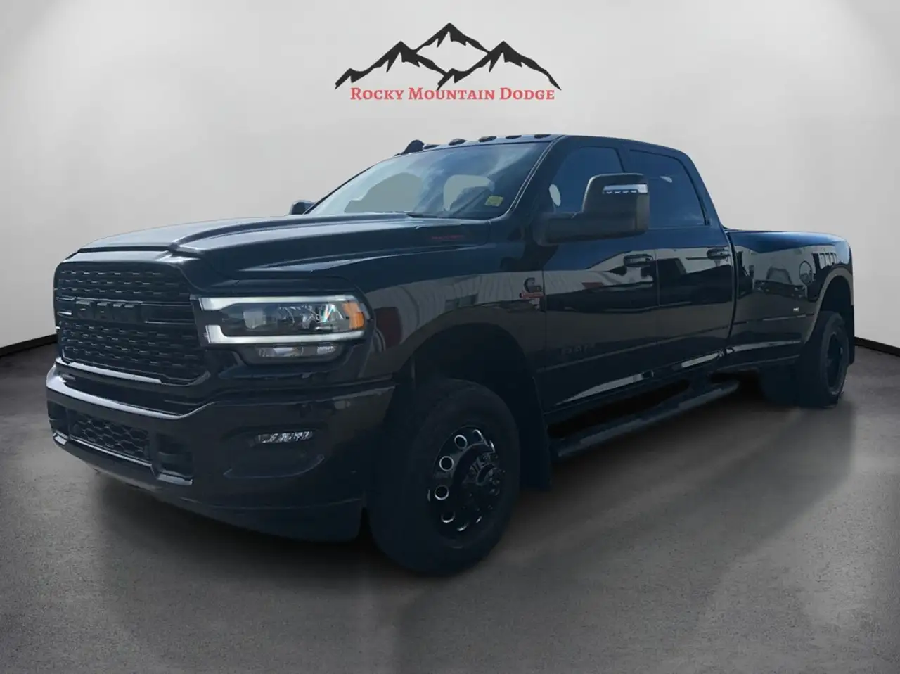 RAM 3500 снимка RAM 3500