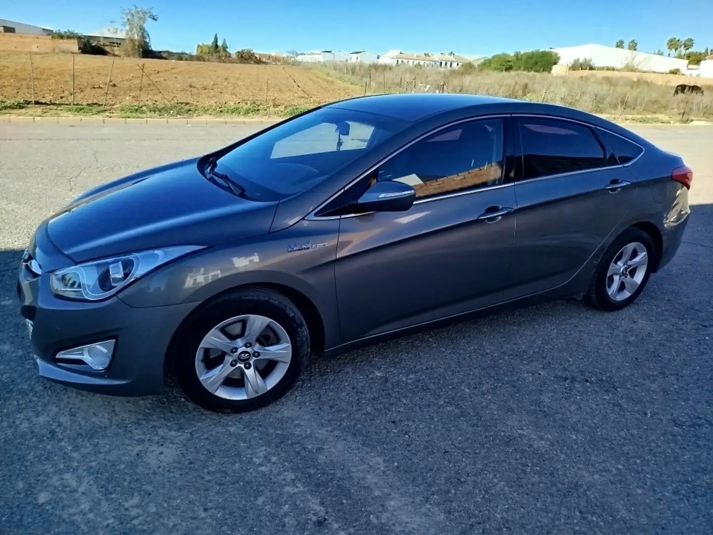 Hyundai i40 CW 1.7CRDI Style Gris - 1