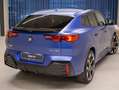 BMW X2 sDrive20i / M Pack Pro / Individual Blauw - thumbnail 2