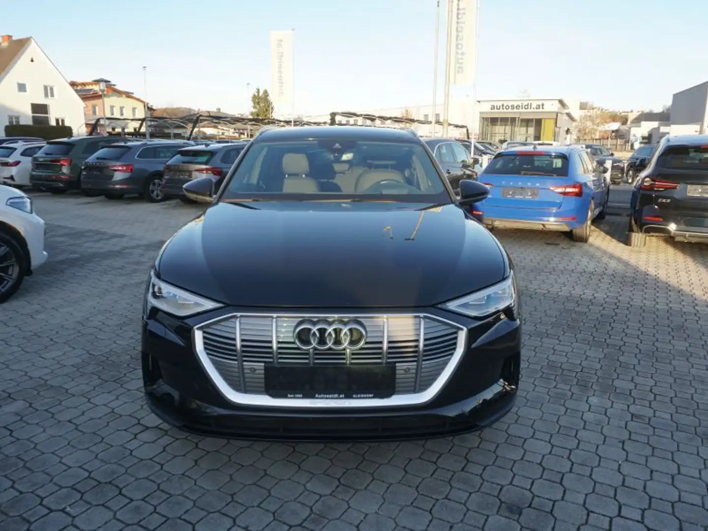 Audi e-tron 55 quattro Business *21"ALU+MATRIX* Schwarz - 2