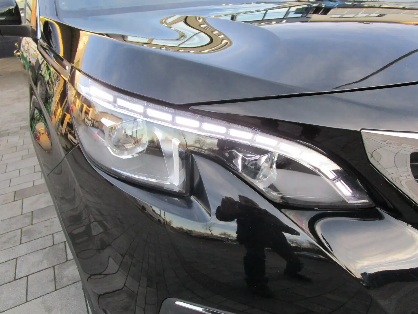 Peugeot 3008 Allure GT Line Noir - 2