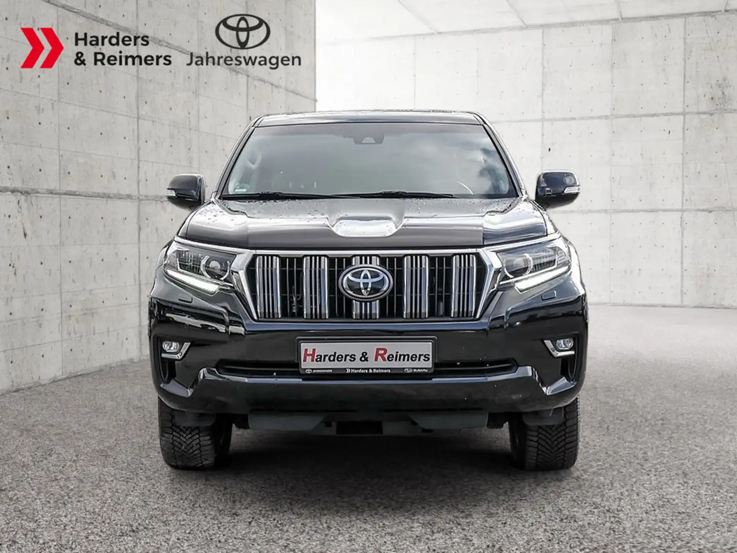 Toyota Land Cruiser 2.8 D-4D Executive AHK ACC LED Schwarz - 2