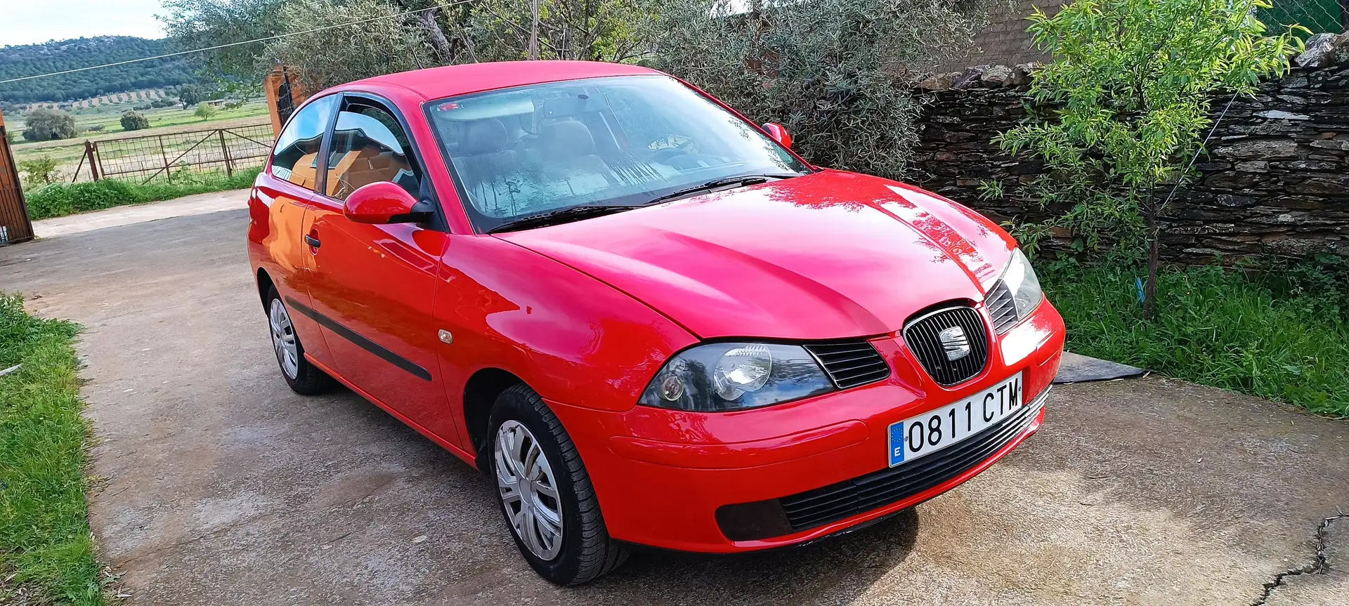 SEAT Ibiza 1.4 75cv 3 puertas Rojo - 2