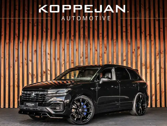 Volkswagen Touareg R 3.0 TSi 462PK Automaat 4Motion | BLACK STYLE | P