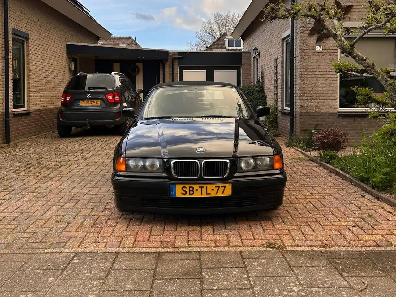 BMW 318i Executive, foto 2