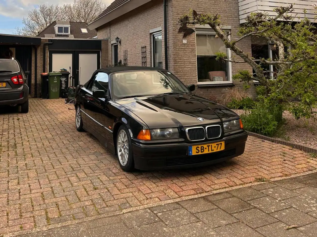 BMW 318i Executive, foto 4