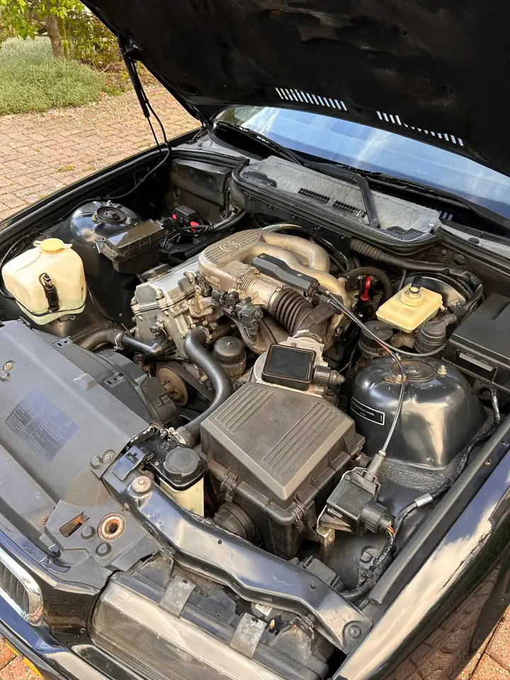 BMW 318i Executive, foto 10