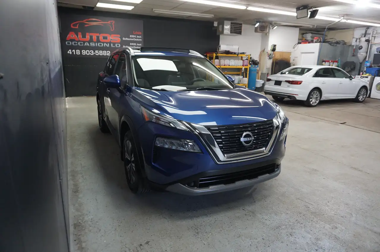 Nissan Rogue снимка Nissan Rogue